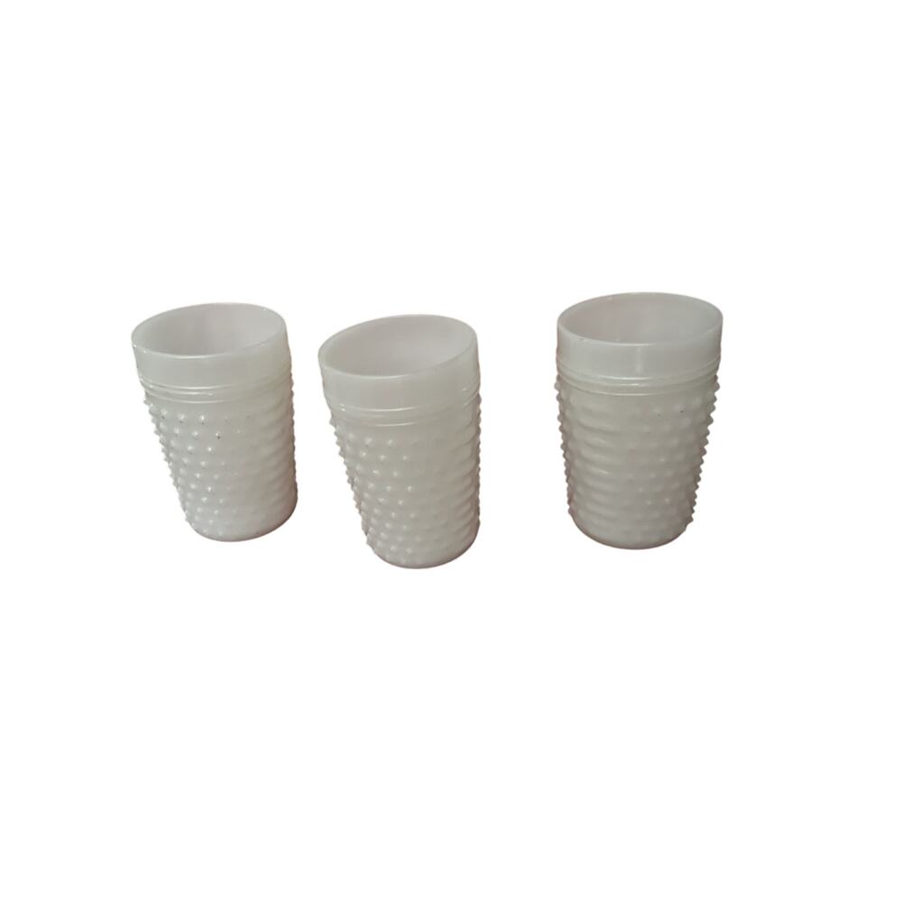 3 Beautiful Vintage Hobnail Milk Glass Cup Juice Water Drink 4.25"‎ Tall 3" Wide